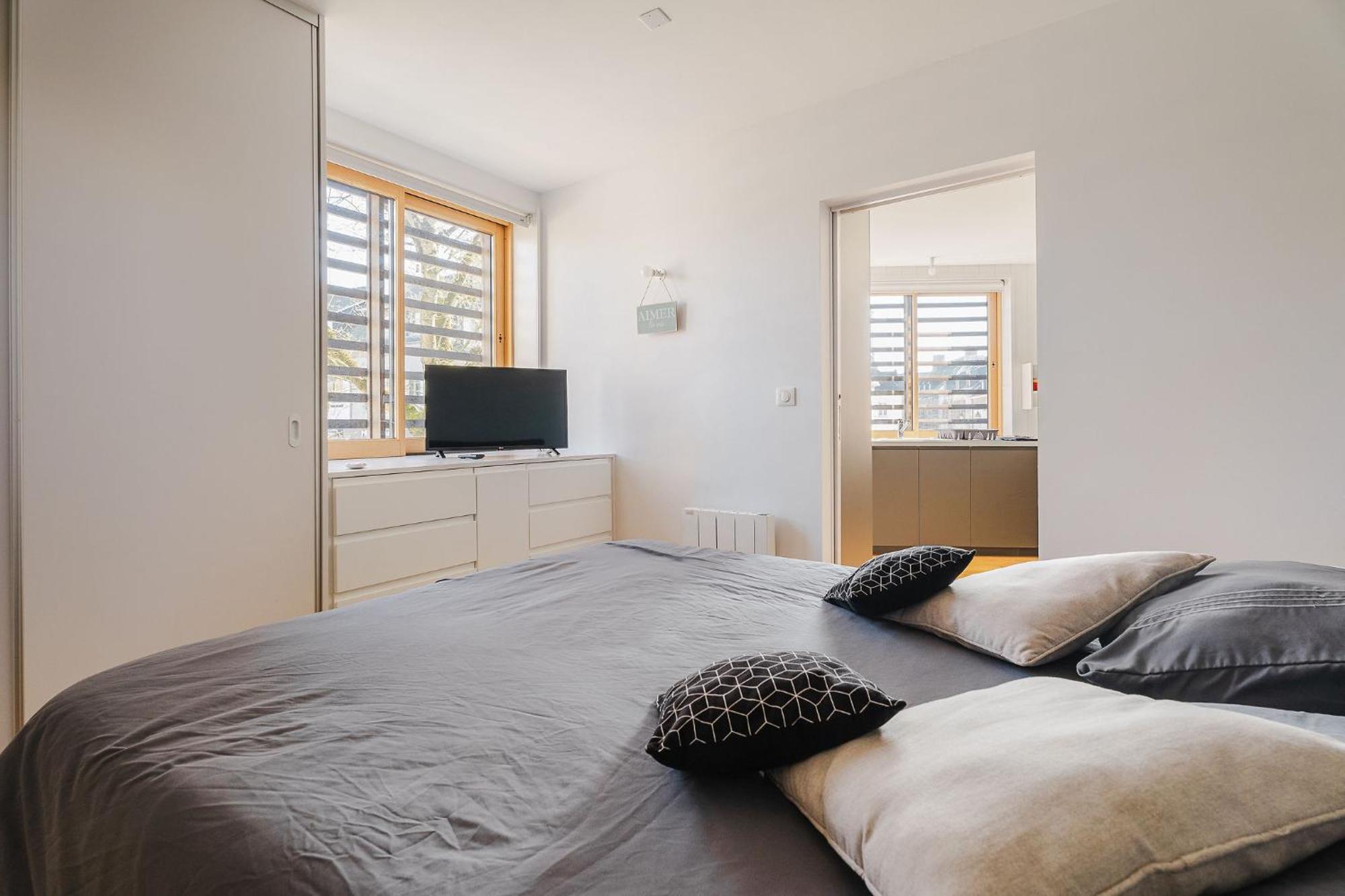 L'Atelier, Appartement Lumineux Et Cosy Ploërmel Esterno foto